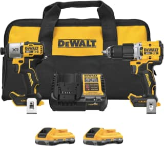 DEWALT 20V MAX XR - Kit combinado de herramienta eléctrica inalámbrica de taladro de impacto y taladro de martillo, incluye 2 baterías POWERPACK de 4 Ah y un cargador (DCK250QQ2) 1