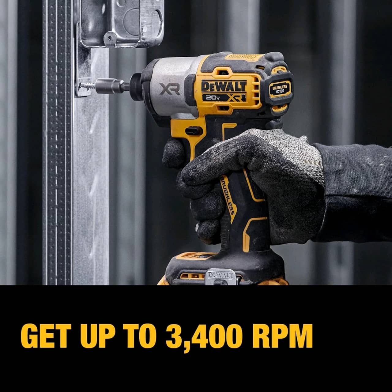 DEWALT 20V MAX XR - Kit combinado de herramienta eléctrica inalámbrica de taladro de impacto y taladro de martillo, incluye 2 baterías POWERPACK de 4 Ah y un cargador (DCK250QQ2) — imagen 4